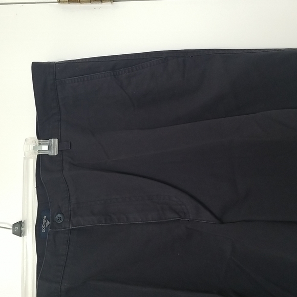 NWT Dockers khaki blue shorts - Picture 2 of 6